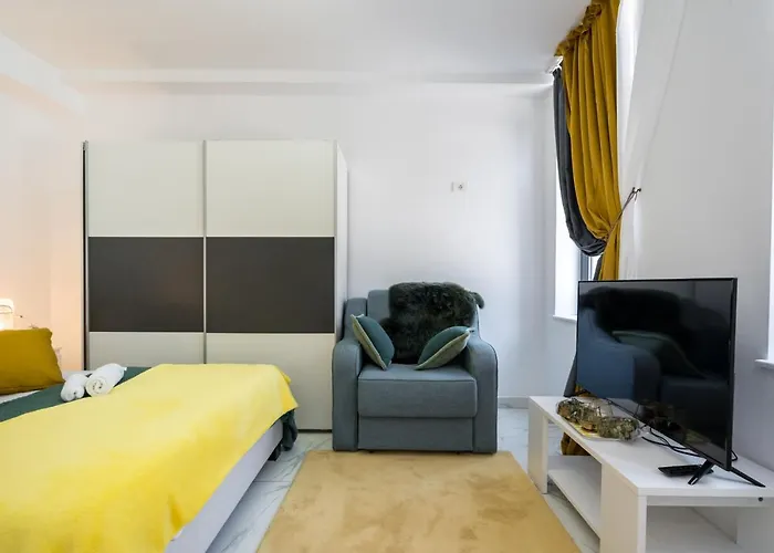 Апартаменти Monza-apartment Бухарест