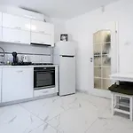 Monza-apartment Bucharest